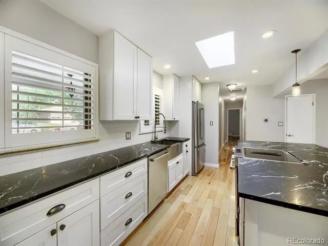 6305 S Valleyview Street Littleton, CO 80120