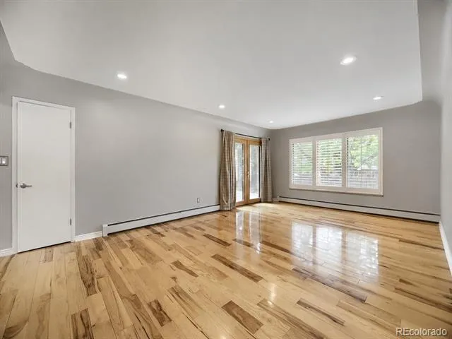 6305 S Valleyview Street Littleton, CO 80120