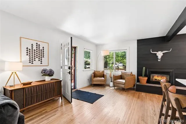 1361 S Glencoe Street Denver, CO 80222
