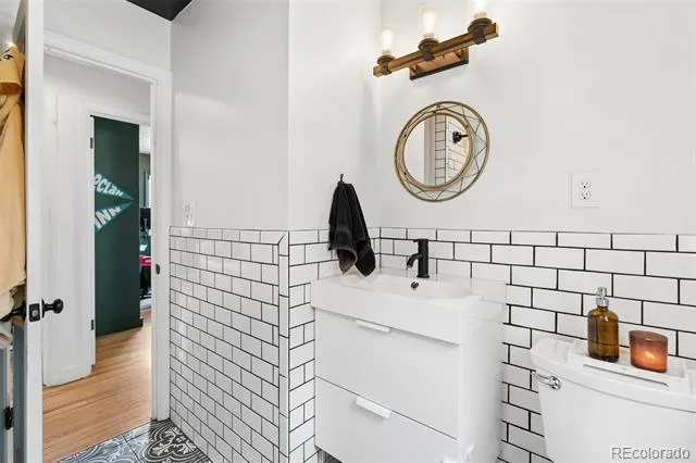1361 S Glencoe Street Denver, CO 80222