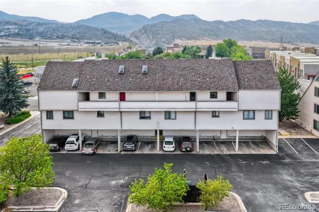 4266 S Eldridge Street #101 Morrison, CO 80465