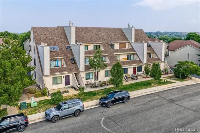 4266 S Eldridge Street #101 Morrison, CO 80465