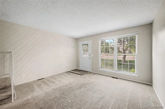 6708 S Holland Way Littleton, CO 80128