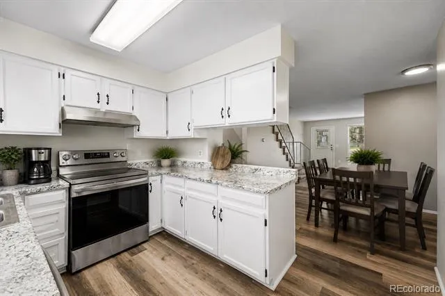 6708 S Holland Way Littleton, CO 80128