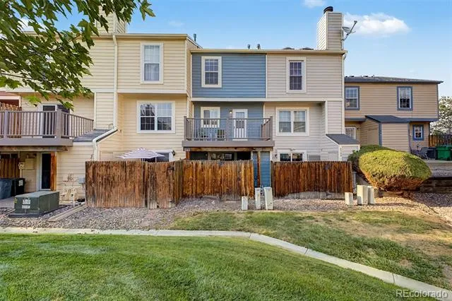 6708 S Holland Way Littleton, CO 80128