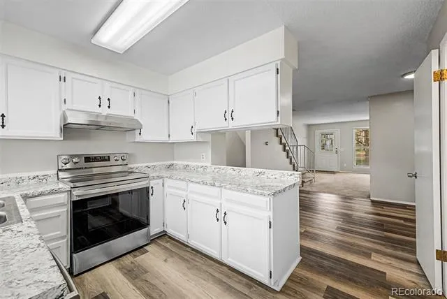 6708 S Holland Way Littleton, CO 80128