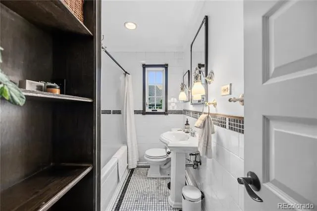 2375 Locust Street Denver, CO 80207