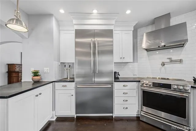 2375 Locust Street Denver, CO 80207