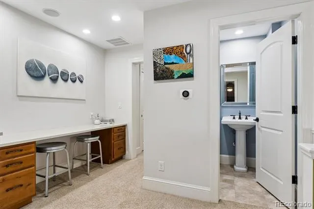 5518 S Foresthill Street Littleton, CO 80120