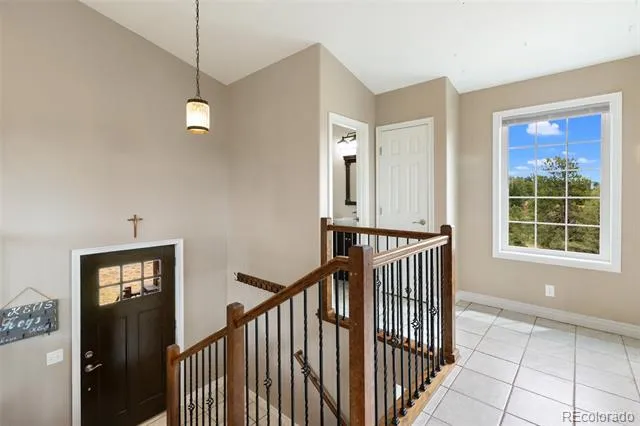 127 Carlton Circle Florissant, CO 80816
