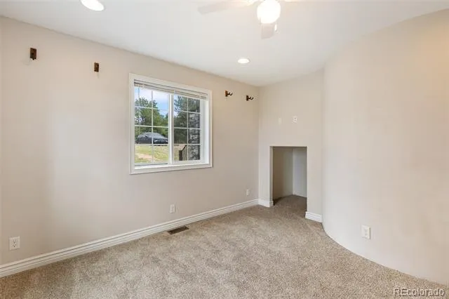 127 Carlton Circle Florissant, CO 80816