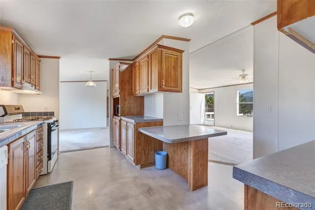 104 Highland Drive Howard, CO 81233