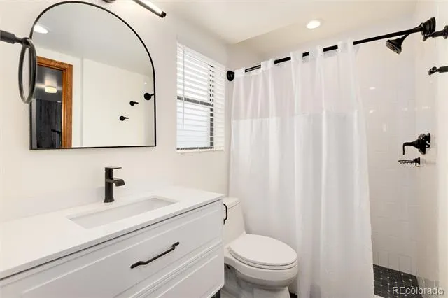 8055 Newman Street Arvada, CO 80005