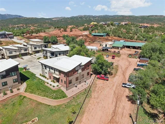 3149 Trenton Park Grove Colorado Springs, CO 80904