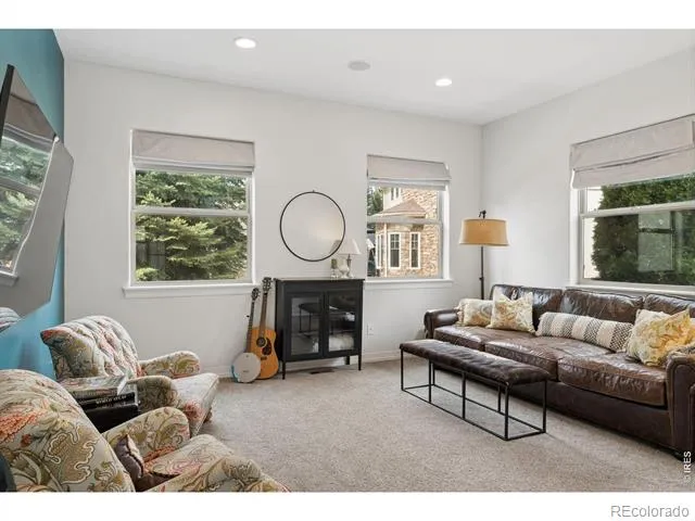 1744 Montgomery Circle Longmont, CO 80504