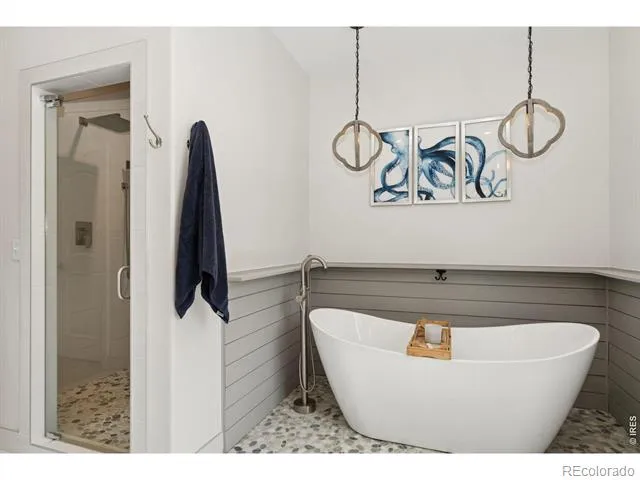 1744 Montgomery Circle Longmont, CO 80504
