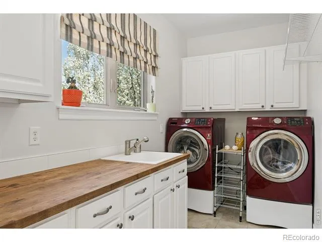 1744 Montgomery Circle Longmont, CO 80504