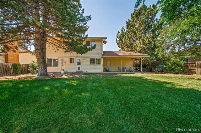 1453 S Lima Court Aurora, CO 80012