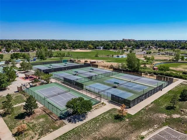 1453 S Lima Court Aurora, CO 80012