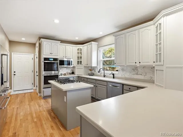 7540 S Homesteader Drive Morrison, CO 80465