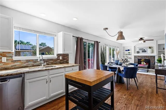 9588 High Cliffe Street Highlands Ranch, CO 80129