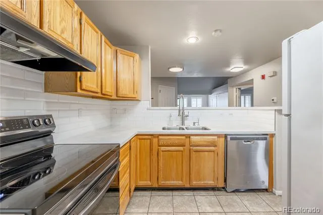 12555 E Tennessee Circle #302 Aurora, CO 80012