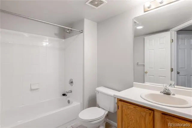 12555 E Tennessee Circle #302 Aurora, CO 80012