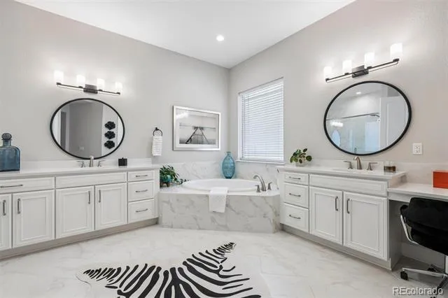 8457 S Shawnee Court Aurora, CO 80016