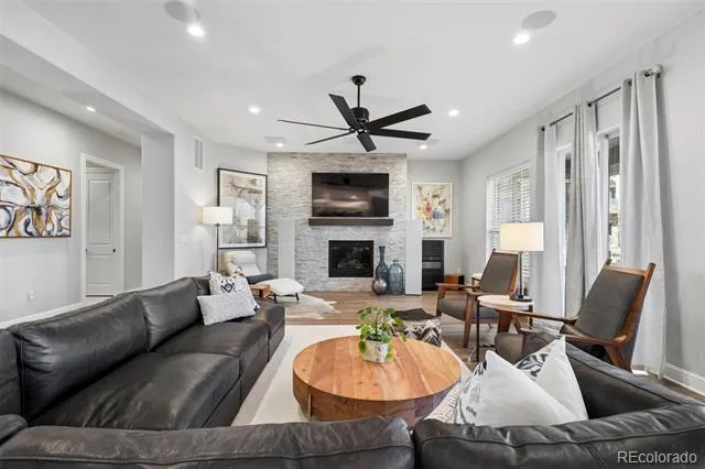 8457 S Shawnee Court Aurora, CO 80016