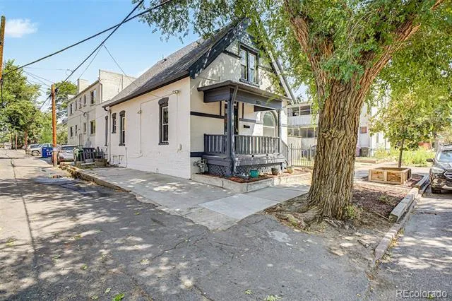 331 E Ellsworth Avenue Denver, CO 80209