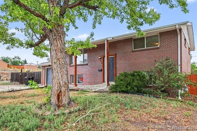 6196 Ammons Street Arvada, CO 80004
