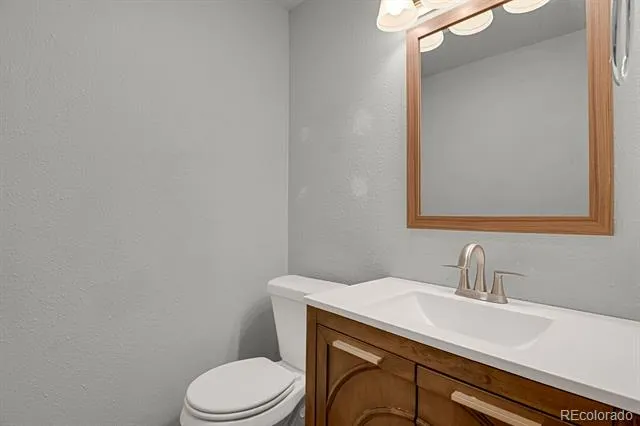 14053 E Bails Place Aurora, CO 80012