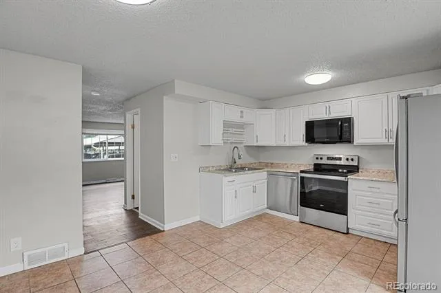 14053 E Bails Place Aurora, CO 80012
