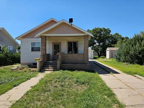 1013 Sidney Avenue