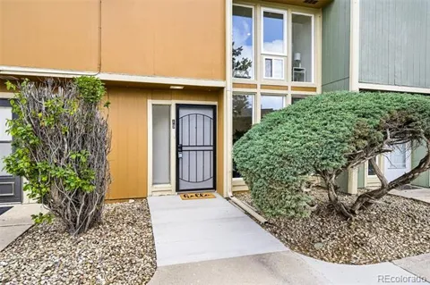 4970 Homestead Place #19