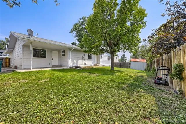 8839 winona Court Westminster, CO 80031