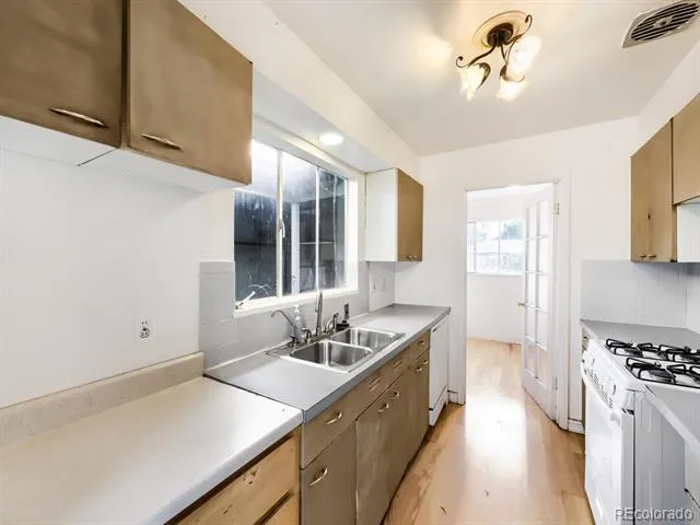 7442 Julian Street Westminster, CO 80030