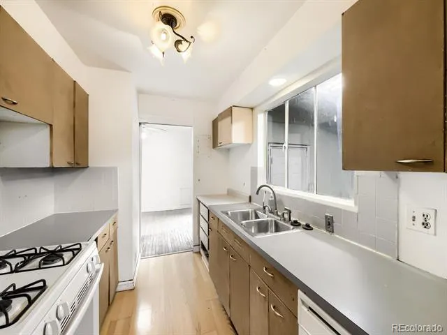 7442 Julian Street Westminster, CO 80030