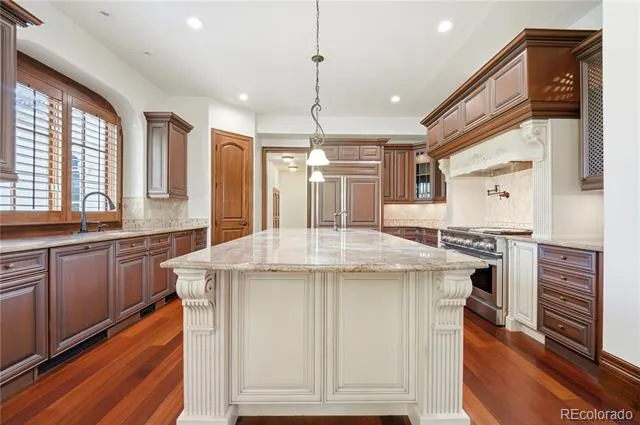 7680 E 6th Avenue Denver, CO 80230