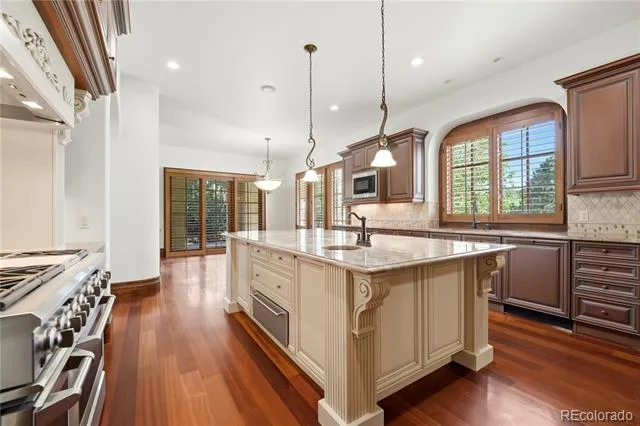 7680 E 6th Avenue Denver, CO 80230
