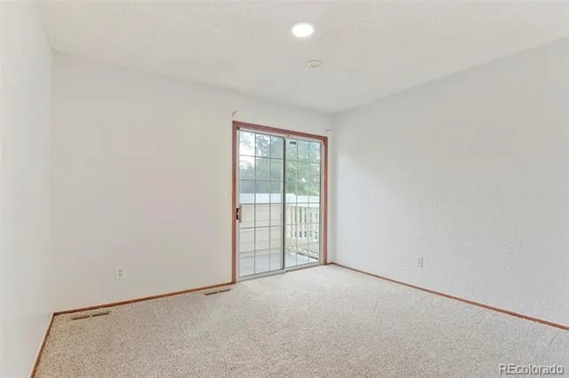 4034 S Rifle Way Aurora, CO 80013