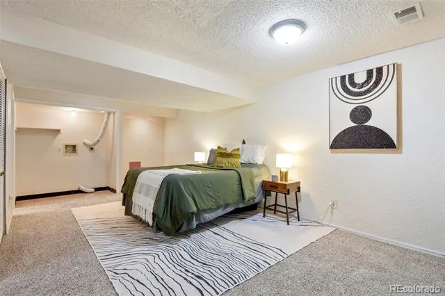 4034 S Rifle Way Aurora, CO 80013