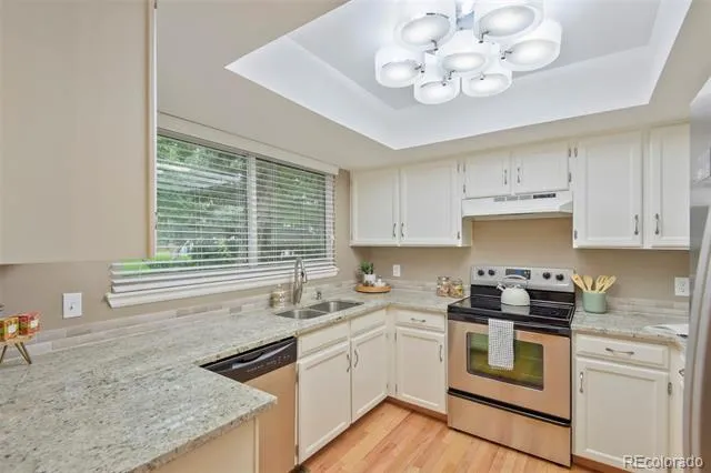 4034 S Rifle Way Aurora, CO 80013