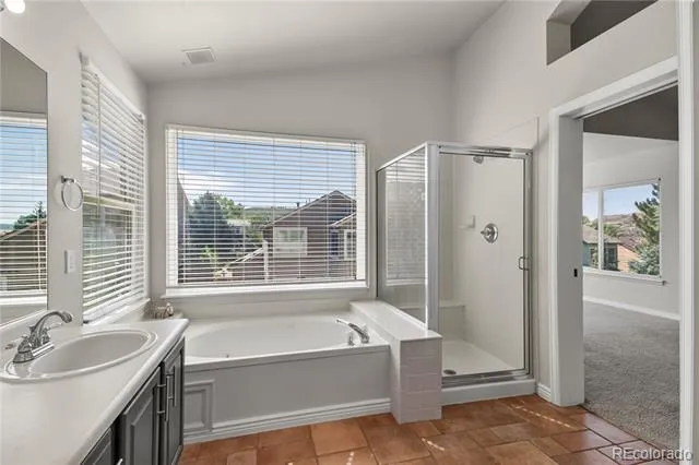 2024 Sandhurst Drive Castle Rock, CO 80104