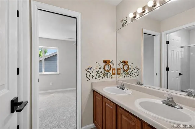 2024 Sandhurst Drive Castle Rock, CO 80104