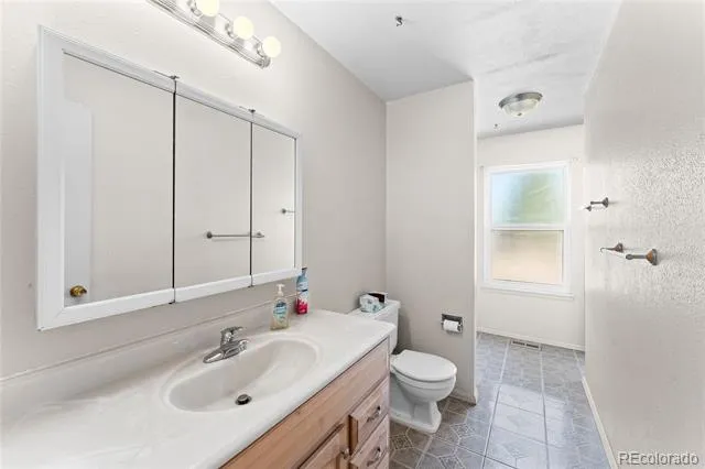 2458 Payne Circle Colorado Springs, CO 80916