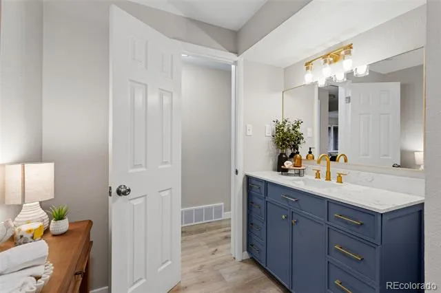 6087 Lewis Street Arvada, CO 80004