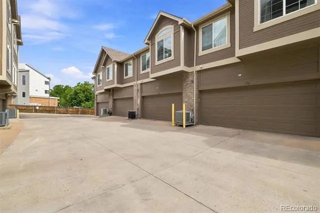 5555 E Briarwood Avenue #1703 Centennial, CO 80122