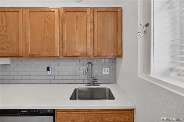 1376 Pearl Street #B4 Denver, CO 80203