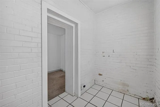 1376 Pearl Street #B4 Denver, CO 80203